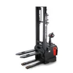 Самоходный штабелер Noblelift PS20 с максимальной высотой вил 2600 мм