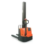 Самоходный штабелер Noblelift PSE 10M с максимальной высотой вил 1600 мм